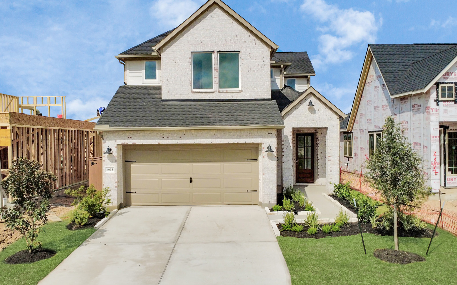 HTX-Elyson-RutgersT-7823CloverGully-1